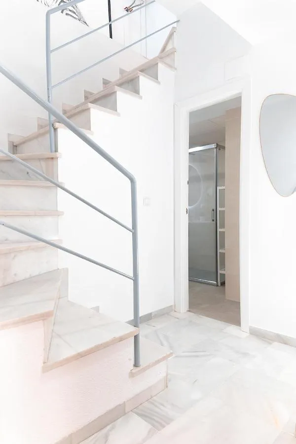 Downtown Duplex With Jacuzzi & Private Terrace Apartment Seville 0*,  Spain