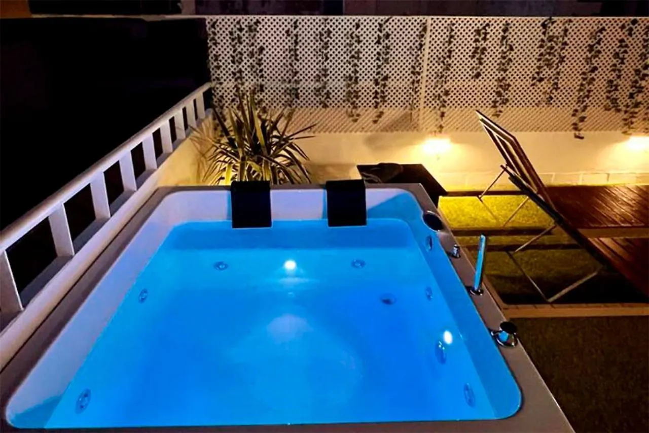 Downtown Duplex With Jacuzzi & Private Terrace Apartment Seville